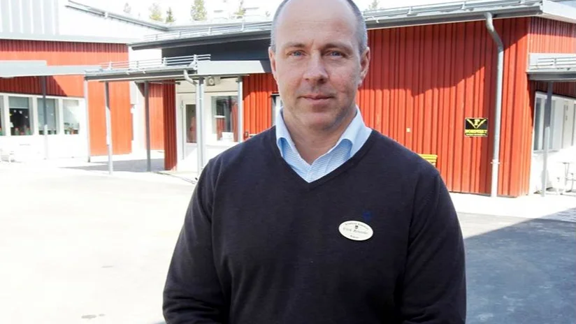 Ulrik Bylander blir ny skolchef i Arvidsjaurs kommun. Han lämnar jobbet som rektor på knut Lundmarkskolan i Älvsbyn. Foto: Christoffer Markström. 
