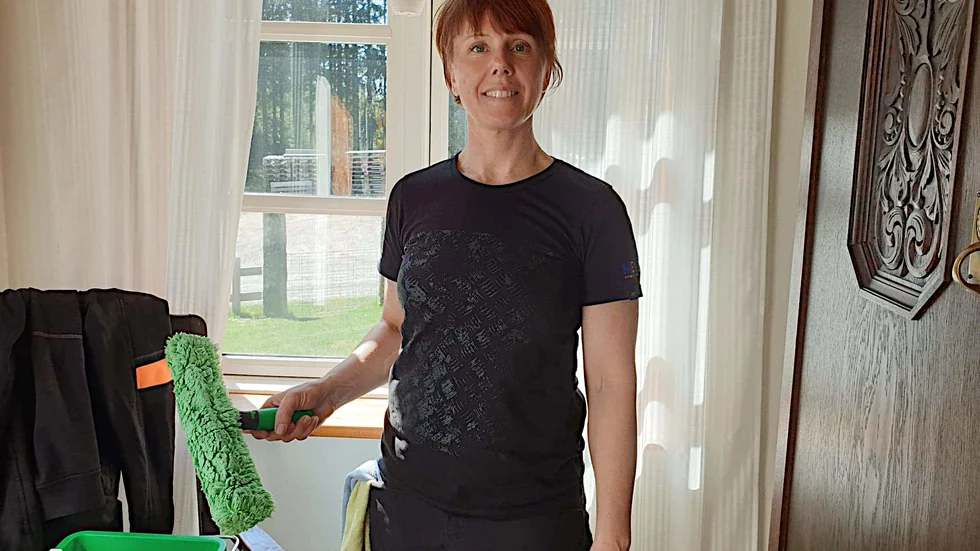 Marina Edberg driver städföretag - men det var utbildningsuppdragen som växte snabbast. "Nu ligger det på noll, medan städjobben har ökat".