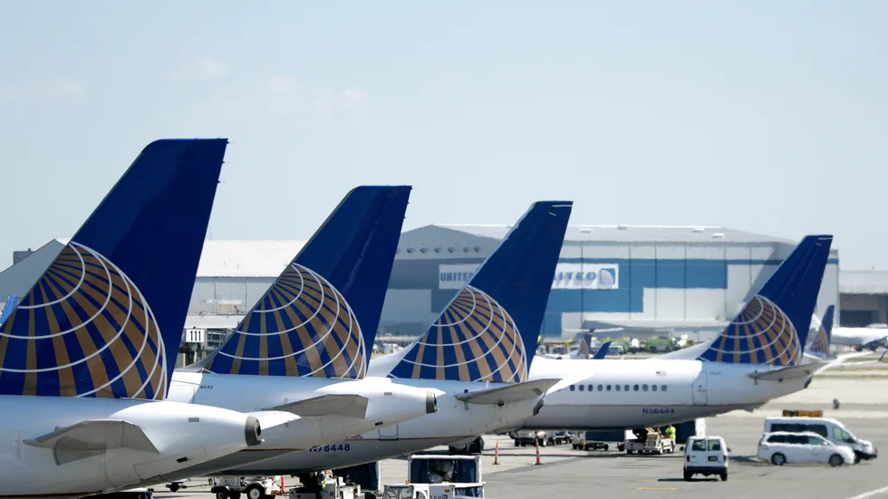 United Airlines-flygplan på Newarks flygplats utanför New York. Arkivbild.