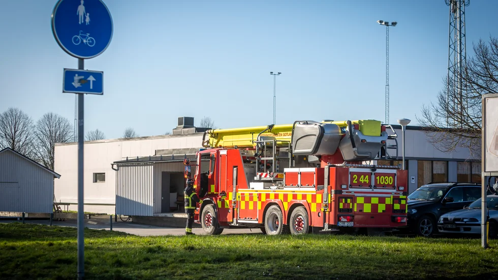 Brandmännen var snabbt på plats vid platsen, och nästan lika snabbt kunde man konstatera att det inte var någon brand.