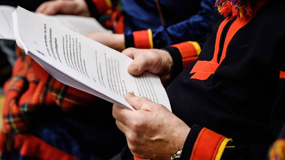 "Om jakten och fisket står tillbaka, fördyras eller hanteras med sämre balans än idag, är det nu samebyns ansvar", skriver Jonas Lundström i en nyhetskrönika.