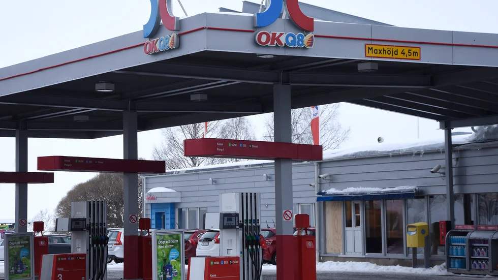 Den senaste tiden har det varit låga nivåer av diesel hos OKQ8.  Flera faktorer ligger bakom men enligt OKQ8 kommer det finnas diesel i varje kommun, om det skulle ta slut på en station ska det finnas på en närliggande.