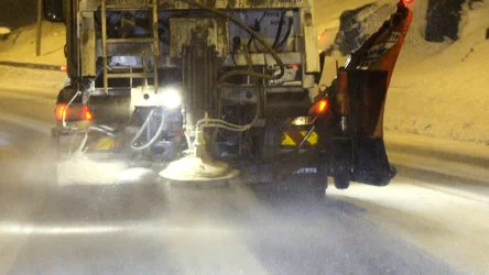 Vägsaltning övervägs som yttersta åtgärd om inga av de andra föreslagna insatserna hjälper för att få ner halterna av skadliga partiklar i luften i Visby. 