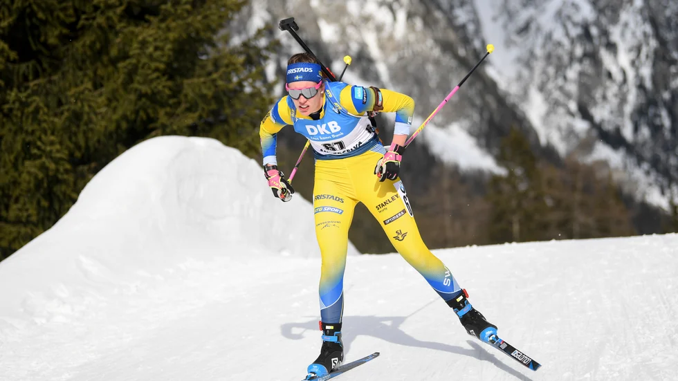 Elvira Öberg hade all rätt att vara nöjd efter sin VM-debut i italienska Antholz.