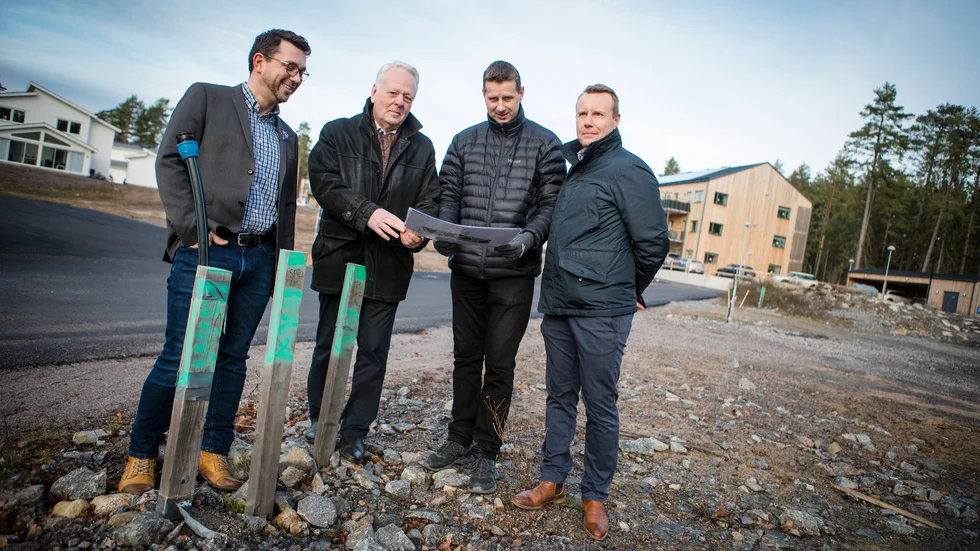 Bruno Maras, ekonomi- och HR-chef på Sjötorps hus, Göran Dahlström (S), kommunstyrelsens ordförande, Mats Lundevaller, mark- och exploateringschef och Pär Knutsson, vd för Sjötorps hus.