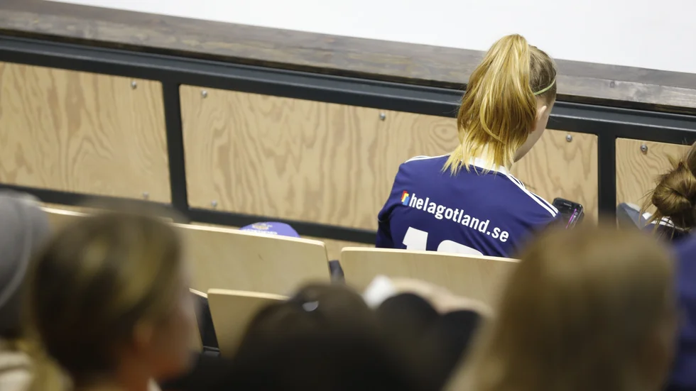 Robin Nilsberth har bestämt sig. Han spelar vidare i Storvreta kommande två år.