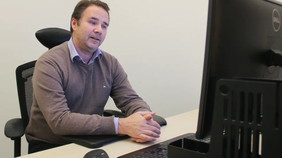 Digital stress på arbetsplatser på grund av datorstrul är ett växande problem, enligt it-företaget Knowits vd i Uppsala, Magnus Tauvon.