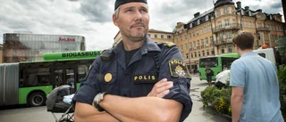 Två kvinnor utsatta för sexuellt ofredande