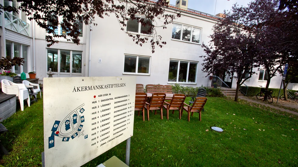 "Alla boende på Åkermanska som före försäljningen sökte sig hit, gjorde det för att få ett tryggt och lugnt boende att åldras i, med möjlighet till mötesplats".