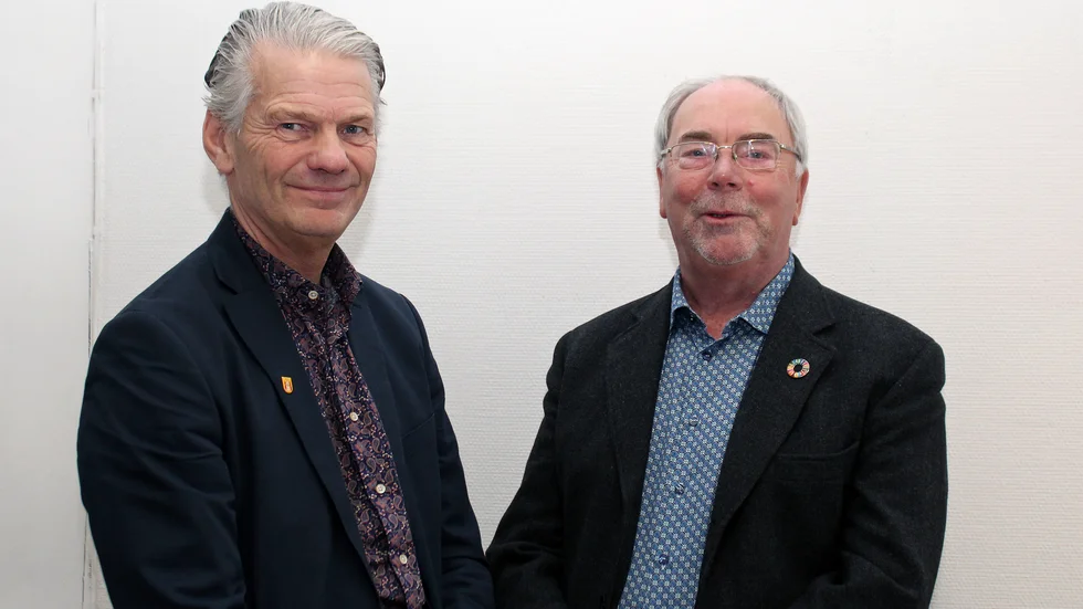 Kommunalråden Peter Karlsson (M) och Anders Hedeborg (S) anser båda att frågan om antalet ledamöter bör ses över innan nästa val.