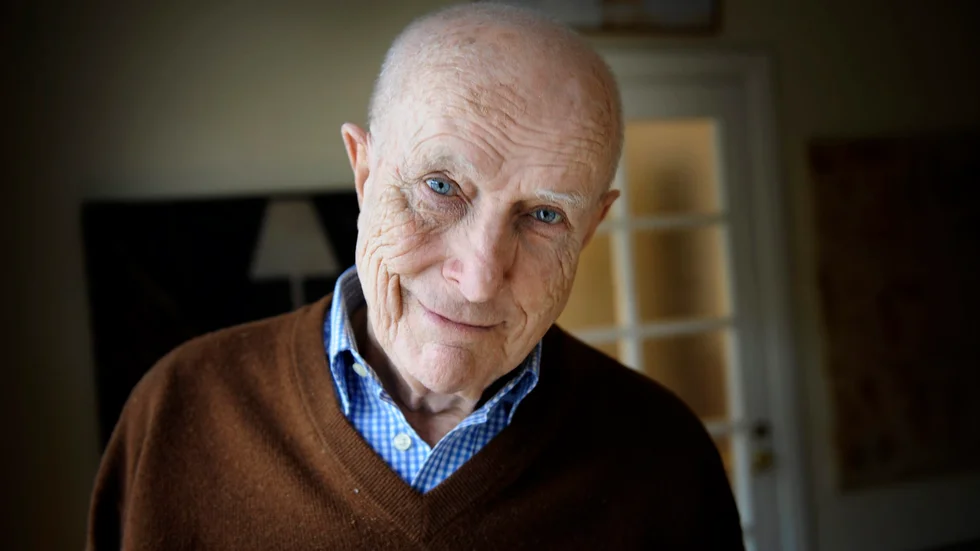 Filmkritikern Nils Petter Sundgren är död. Han blev 90 år.