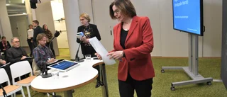 Politiken måste visa att den hänger med