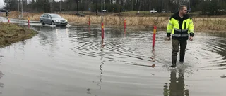 Översvämmad väg i Mesta kan stängas 