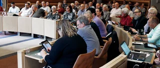 Vi rapporterar live från fullmäktige