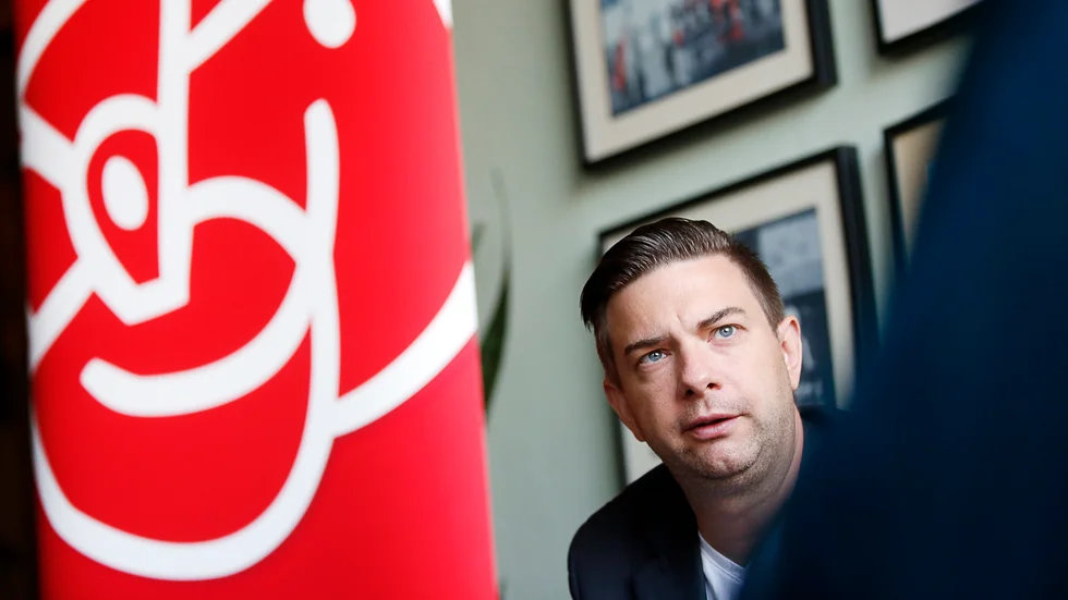 Eskilstunas kommunalråd Jimmy Jansson (S) känner inte till Göran Dahlströms uppgifter om att Eskilstunabor ska ha "dumpats" i Katrineholm.