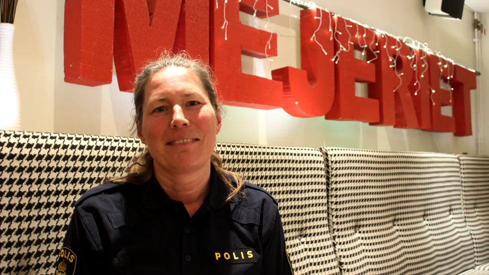 Lisa Koblanck besökte Mejeriet för att prata med både ungdomar och vuxna om ungas droganvändning.