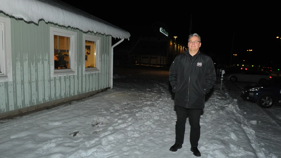 Joakim Svensson, marknadsansvarig Bodens HF, är säker på sin sak när det gäller sändningsrätten av klubbens matcher.
